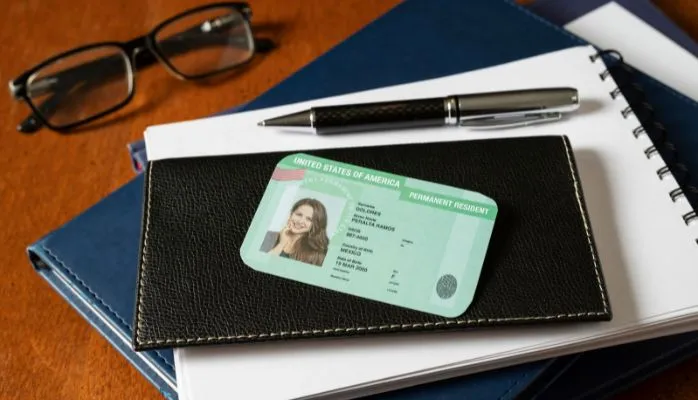 Les différentes cartes de résident